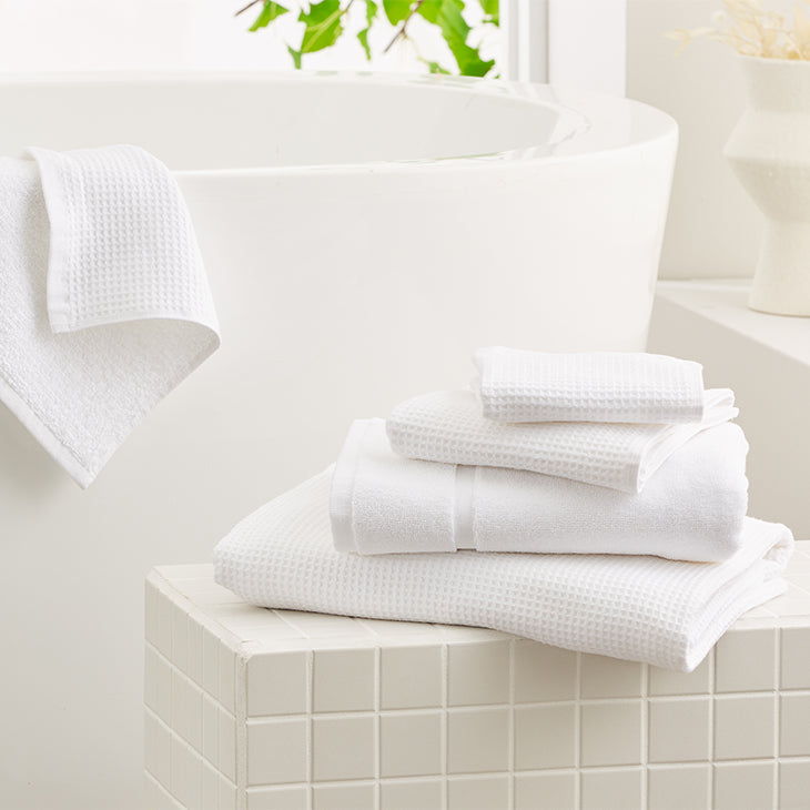 Cotton Waffle Bath Towel - White